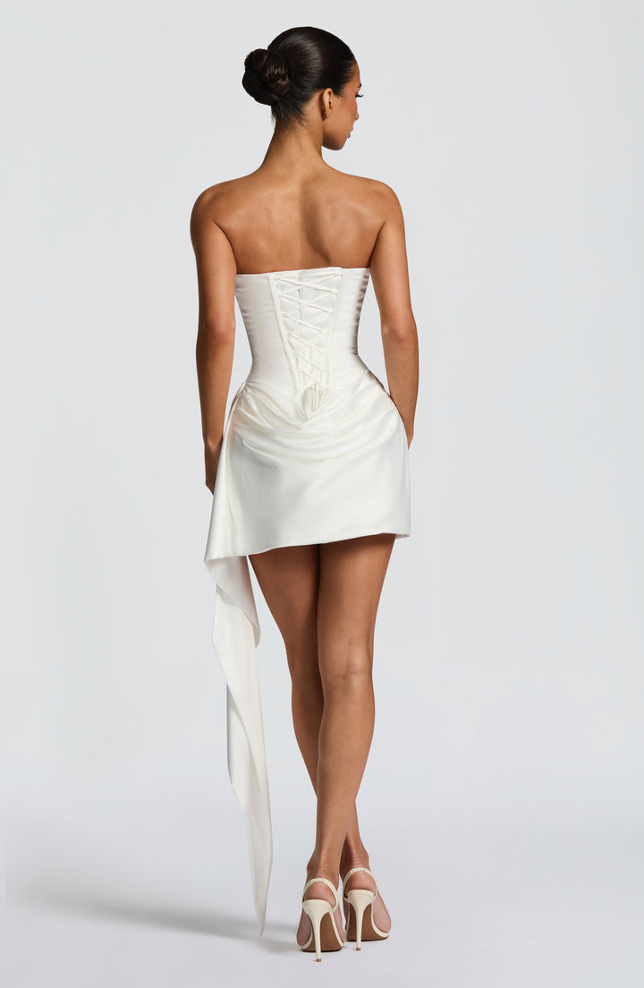 Vestido corto Valeria – Perla